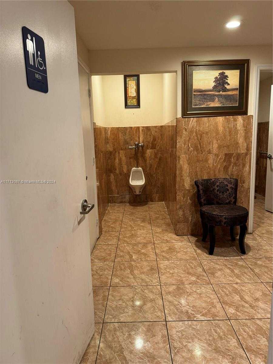 Small Image of 15343 NORTH WEST 2ND AVE, Miami Number 7