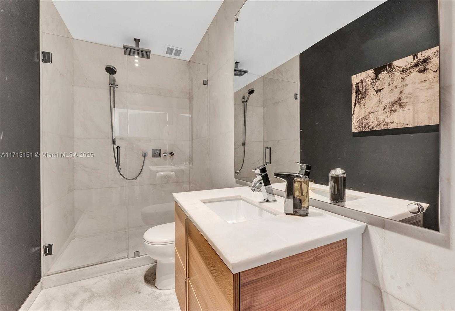 Small Image of 821 NORTH 21ST AVE, Hollywood Number 14