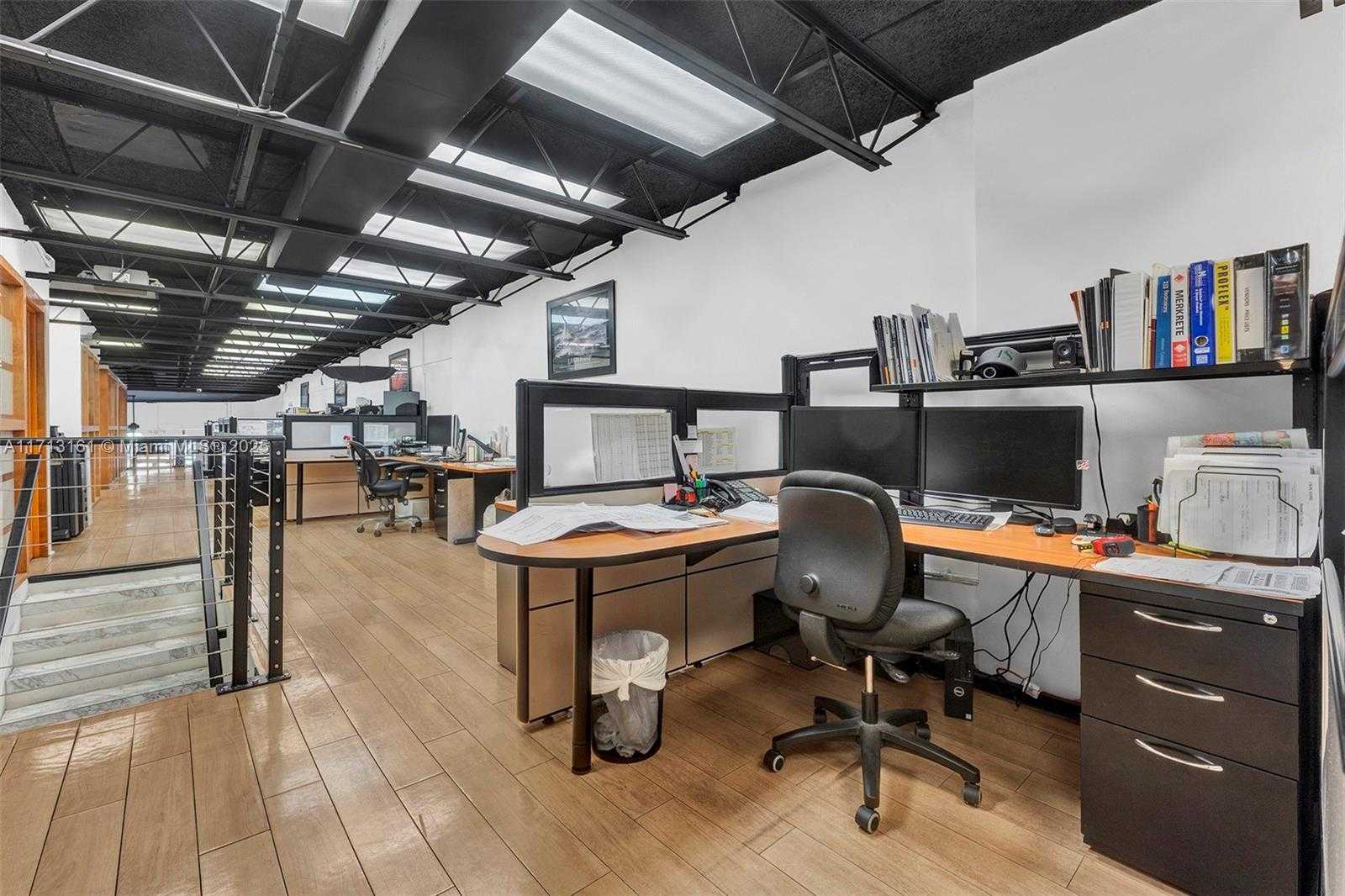 Small Image of 821 NORTH 21ST AVE, Hollywood Number 20