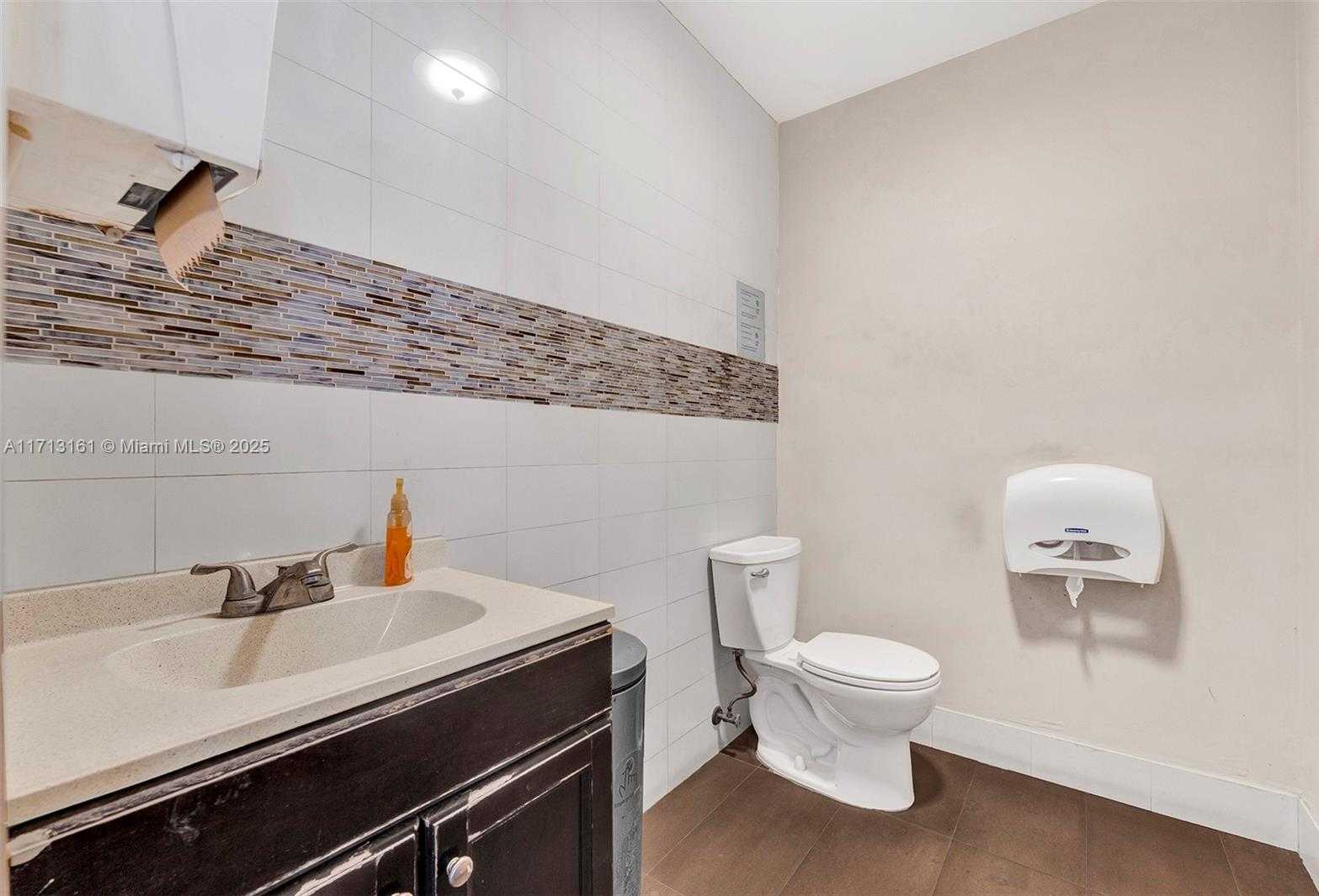 Small Image of 821 NORTH 21ST AVE, Hollywood Number 21