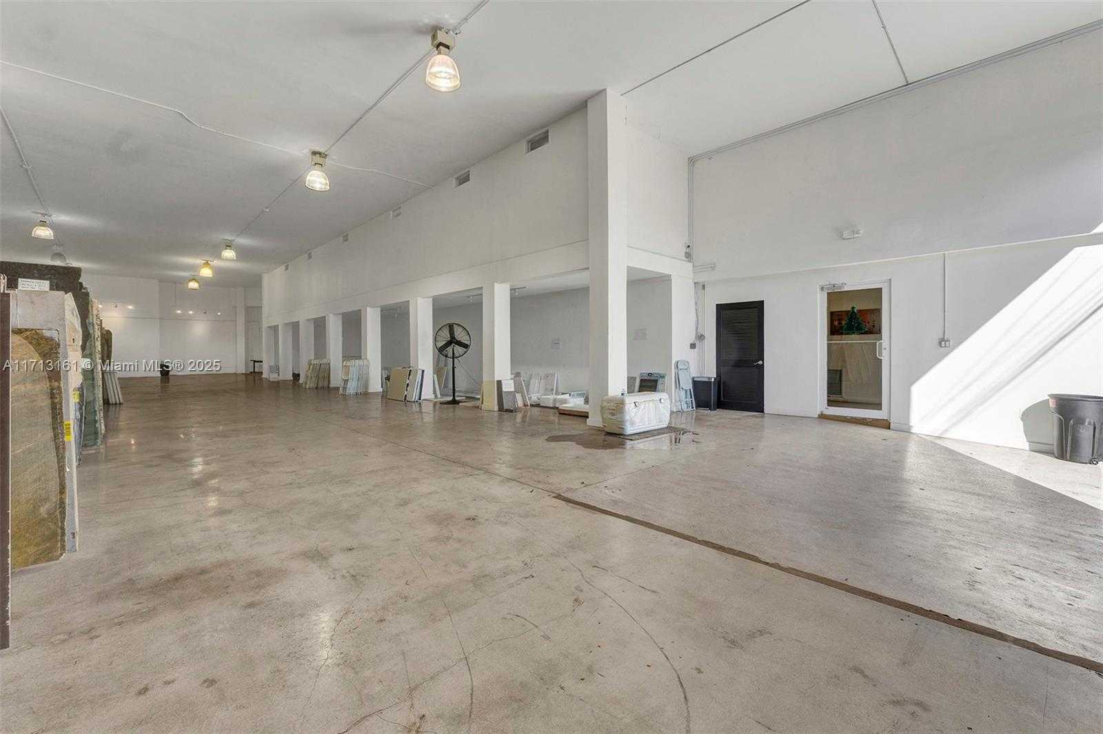 Small Image of 821 NORTH 21ST AVE, Hollywood Number 22