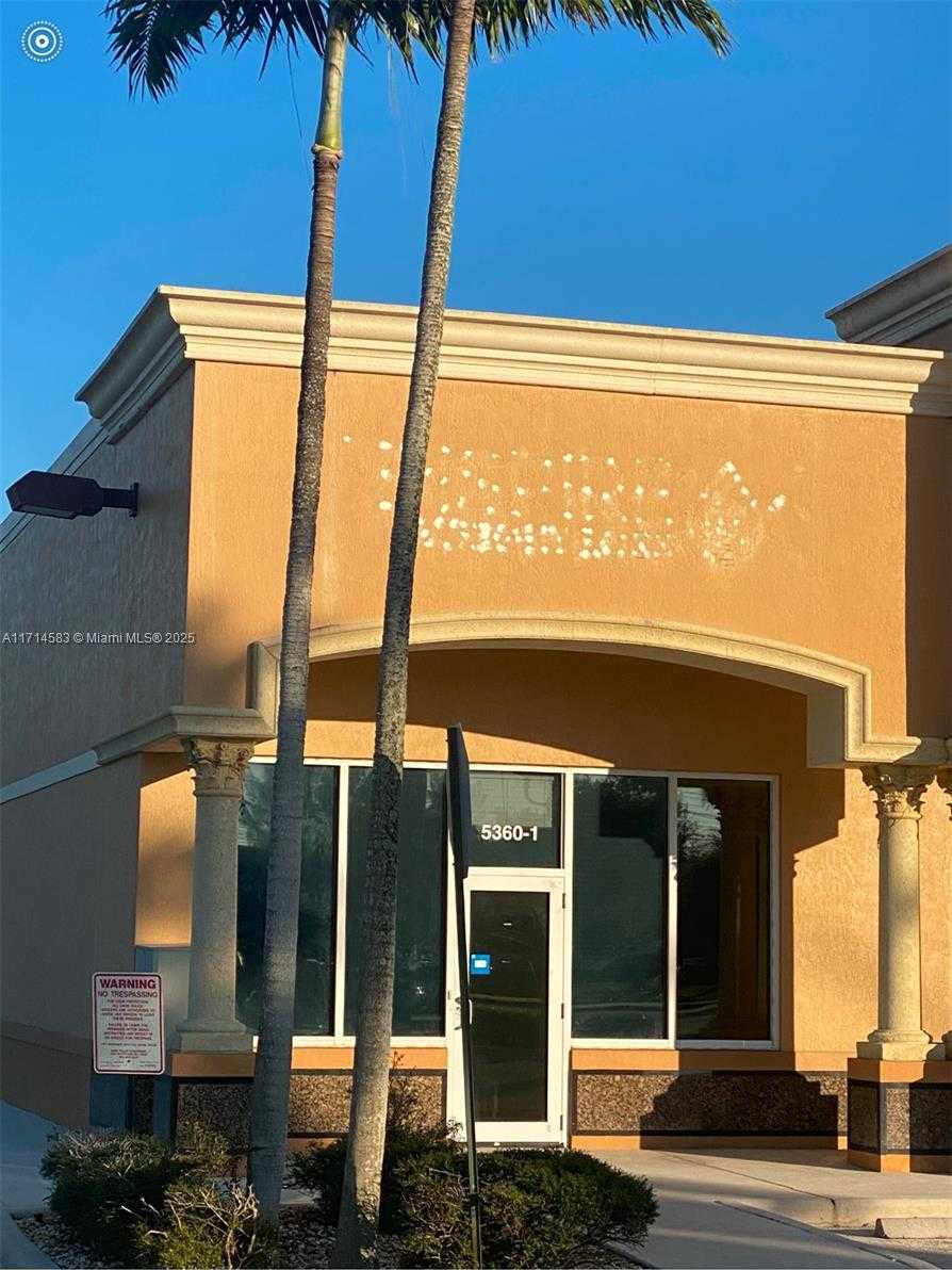 Small Image of 5360 SOUTH UNIVERSITY DR, Davie Number 2