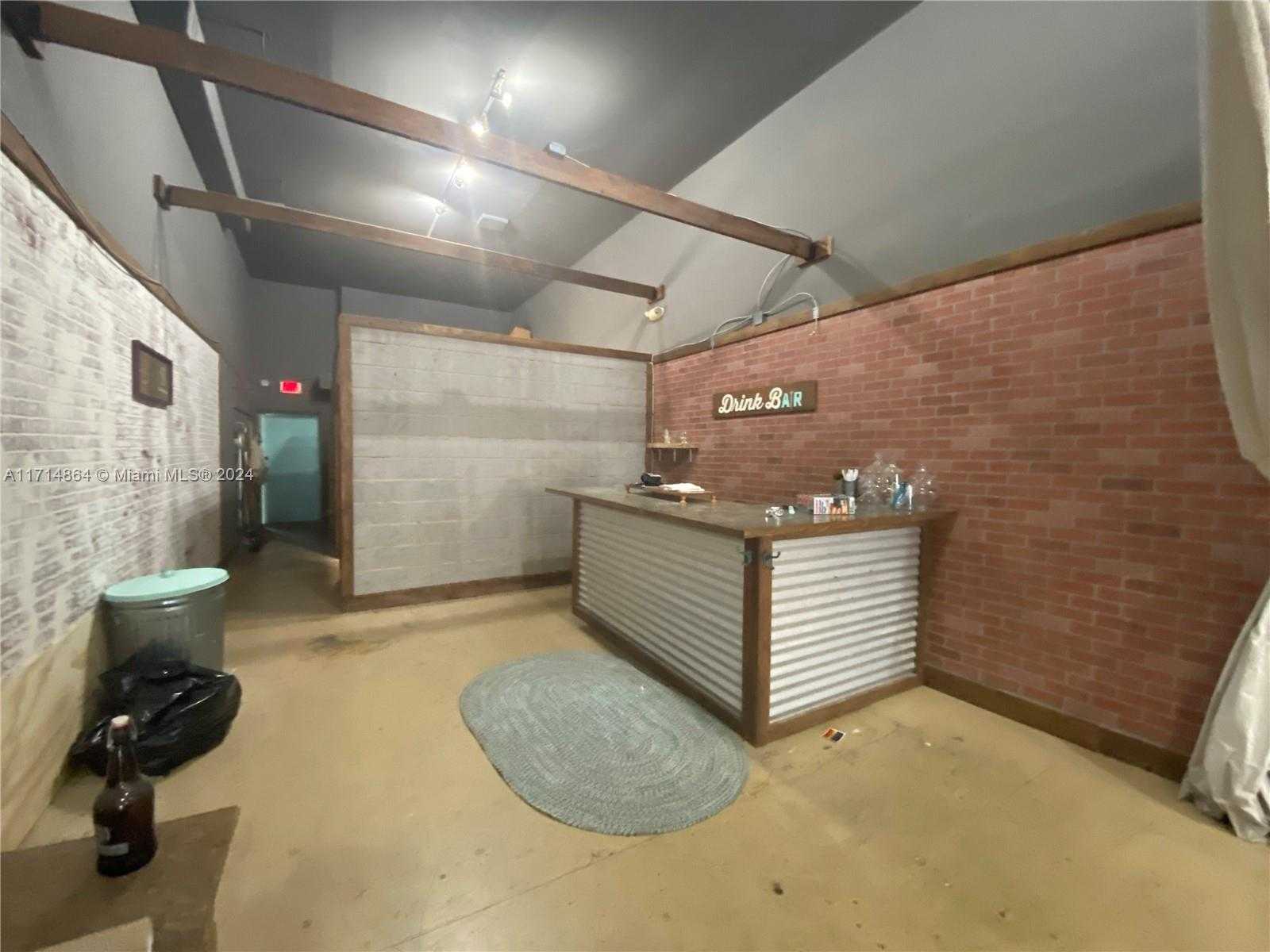 Small Image of 2029 HARRISON ST #5, Hollywood Number 2