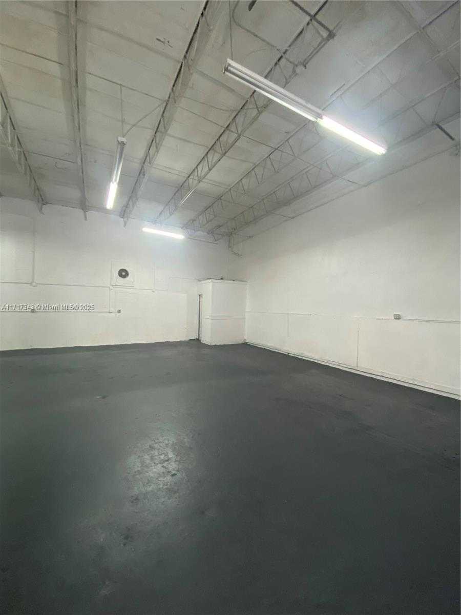 Small Image of 5712 SOUTH WEST 25TH ST ##1-2, West Park Number 12