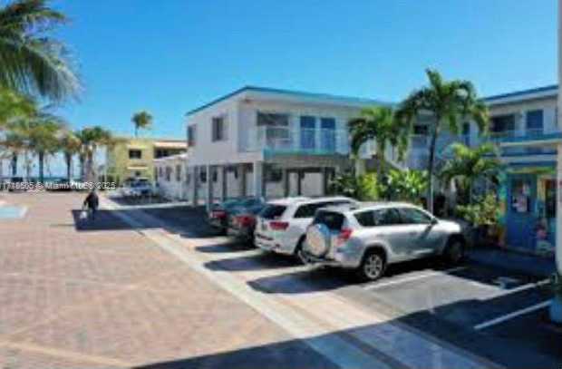 Small Image of 322 NEVADA ST, Hollywood Number 3