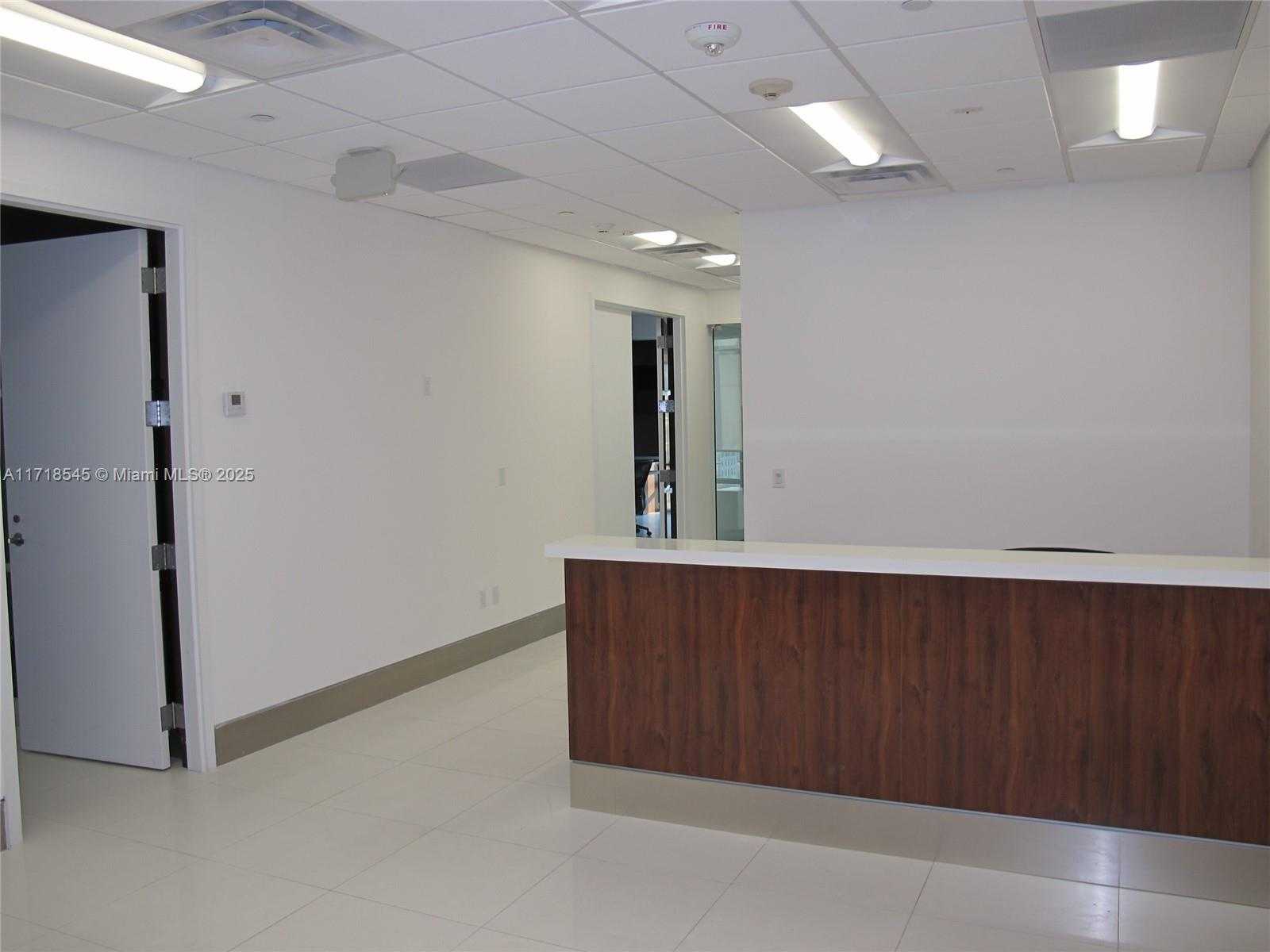 Small Image of 1600 PONCE DE LEON BLVD #1103, Coral Gables Number 11