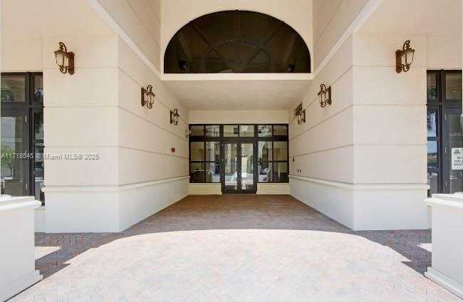 Small Image of 1600 PONCE DE LEON BLVD #1103, Coral Gables Number 2