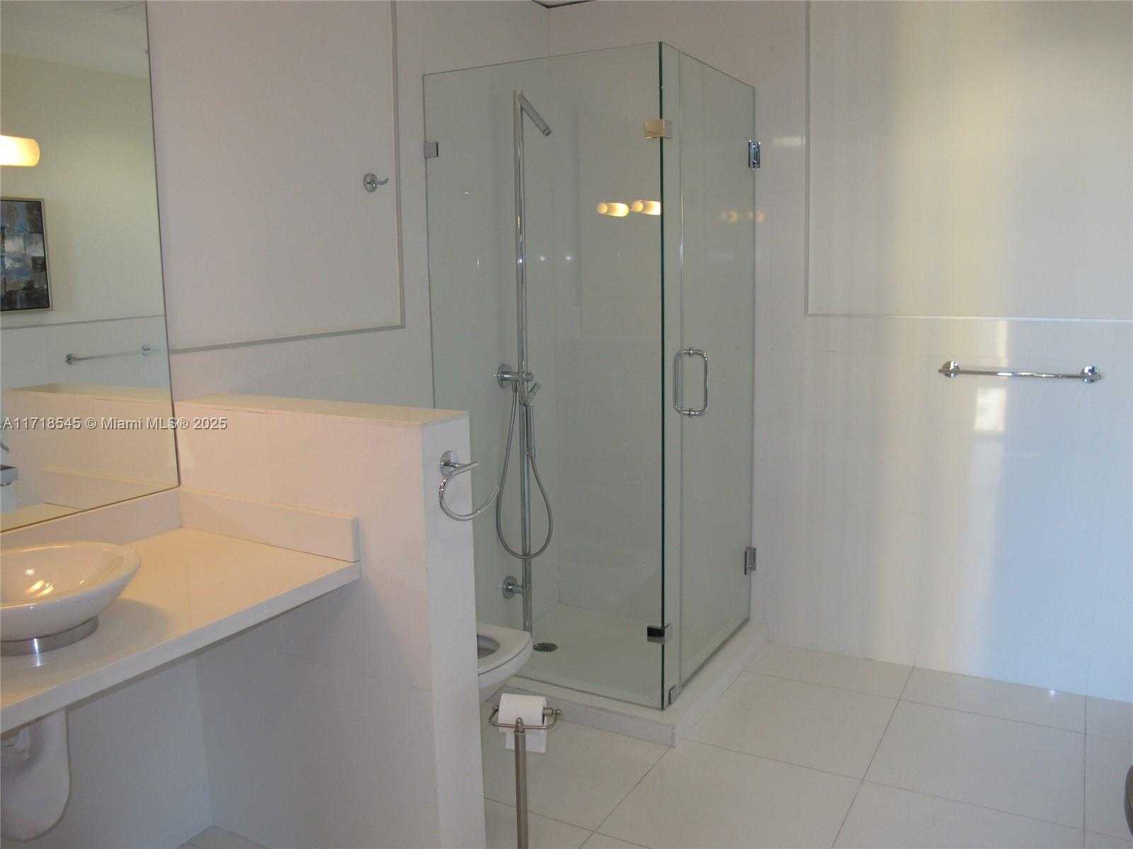 Small Image of 1600 PONCE DE LEON BLVD #1103, Coral Gables Number 7