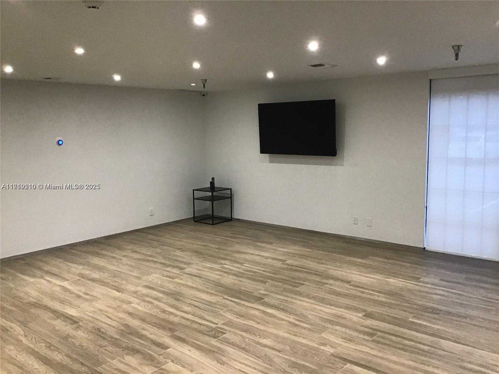 Small Image of 3965 INVESTMENT LANE #A 3, West Palm Beach Number 11