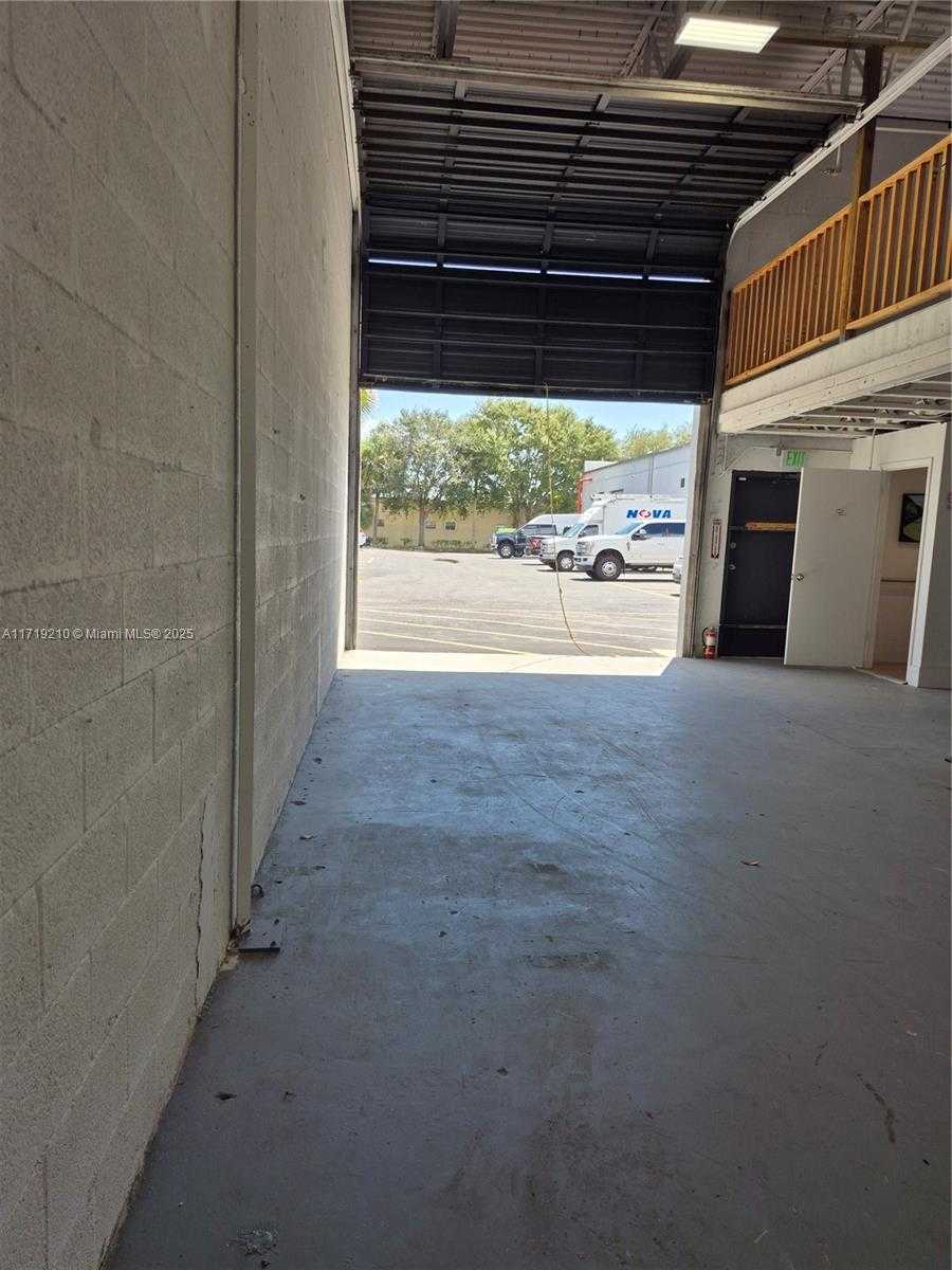 Small Image of 3965 INVESTMENT LANE #A 3, West Palm Beach Number 13