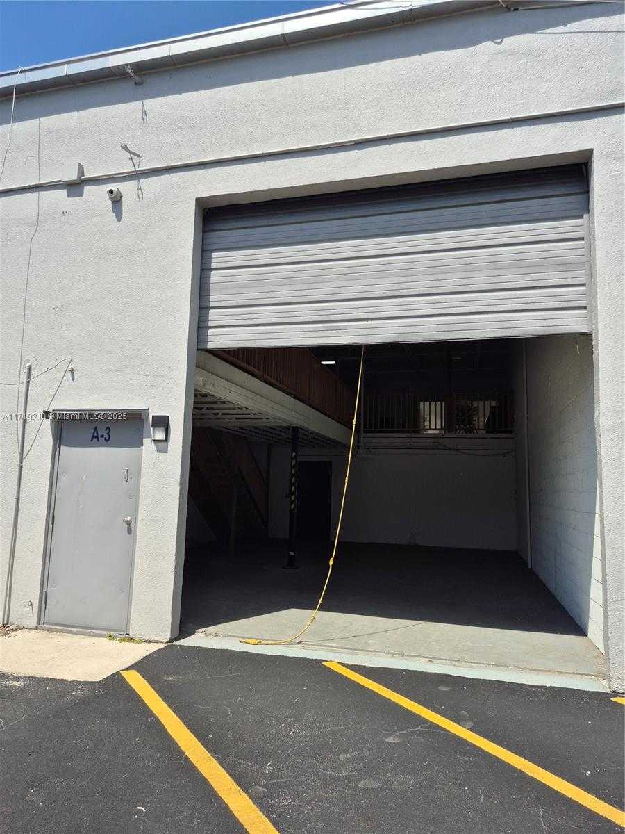 Small Image of 3965 INVESTMENT LANE #A 3, West Palm Beach Number 15