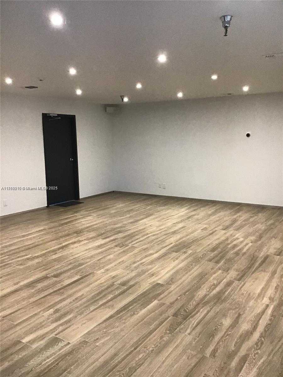 Small Image of 3965 INVESTMENT LANE #A 3, West Palm Beach Number 2