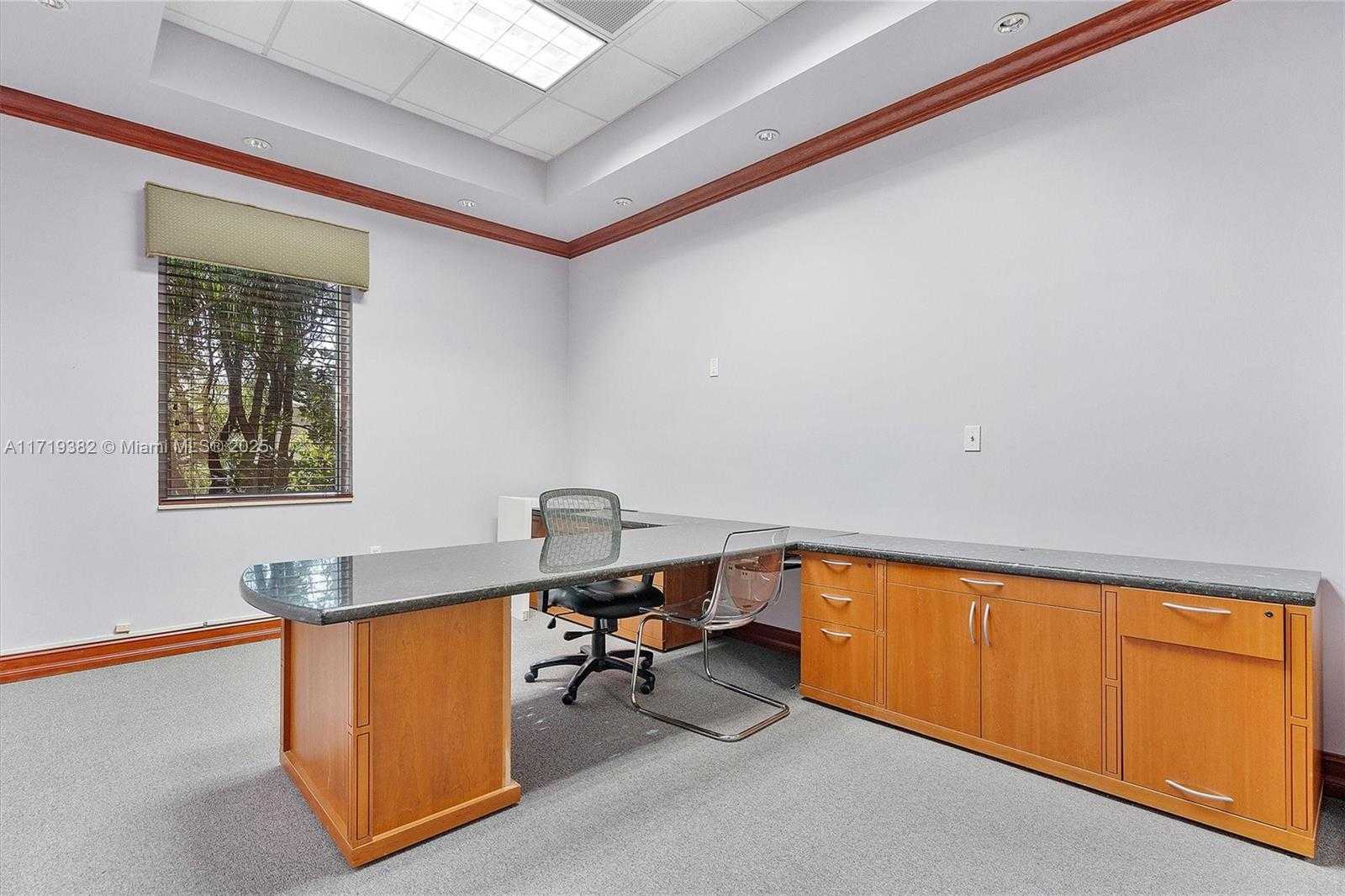 Small Image of 2883 Executive Park Dr, Weston, FL 33331, USA Number 12