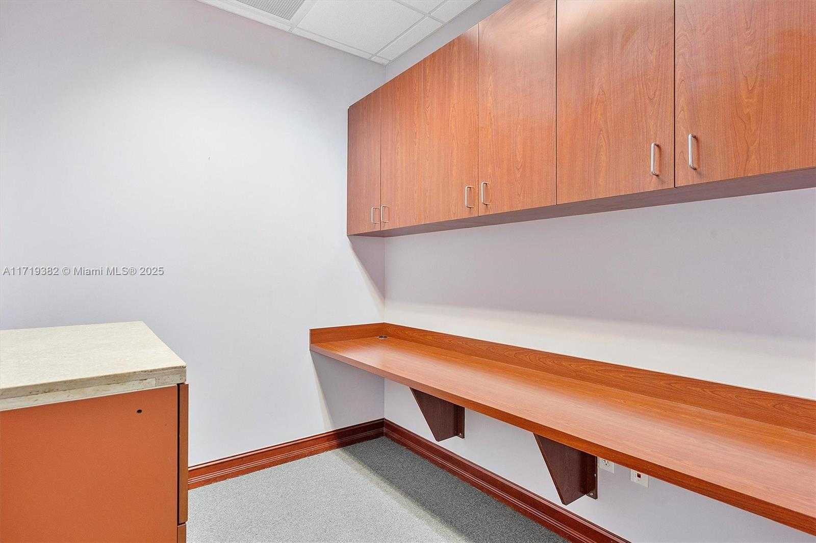Small Image of 2883 Executive Park Dr, Weston, FL 33331, USA Number 13