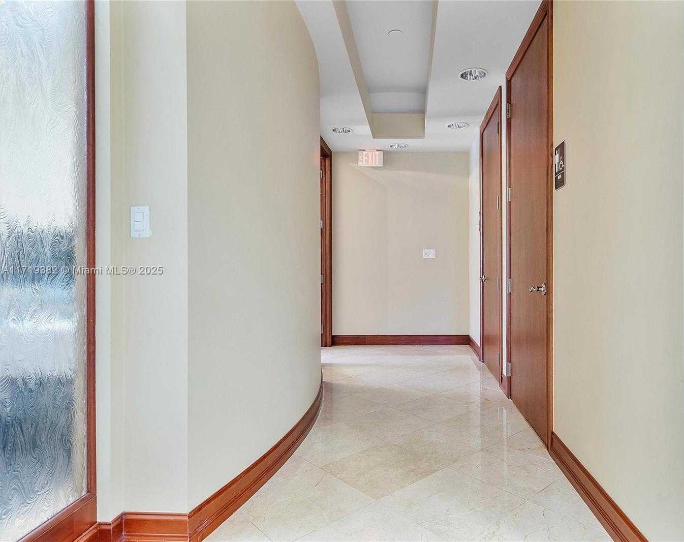 Small Image of 2883 Executive Park Dr, Weston, FL 33331, USA Number 24
