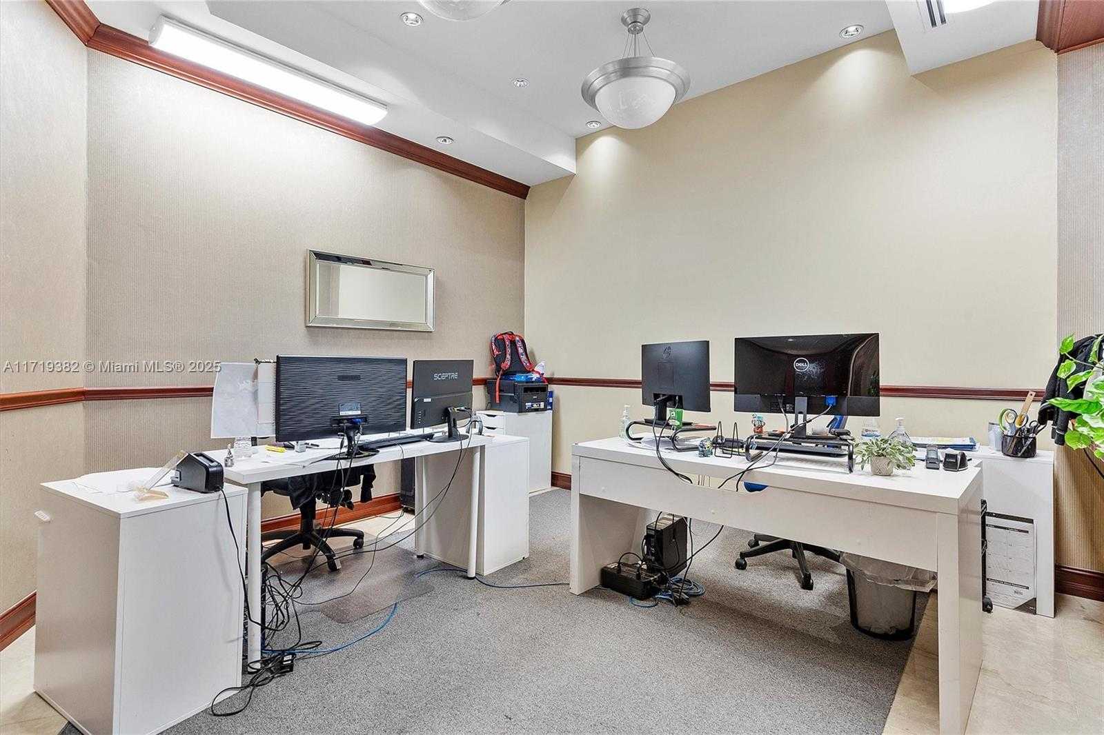 Small Image of 2883 Executive Park Dr, Weston, FL 33331, USA Number 26