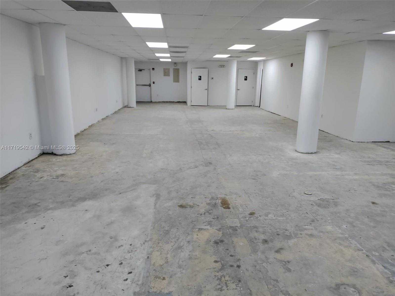 Small Image of 1799 WEST OAKLAND PARK BLVD #101, Oakland Park Number 2