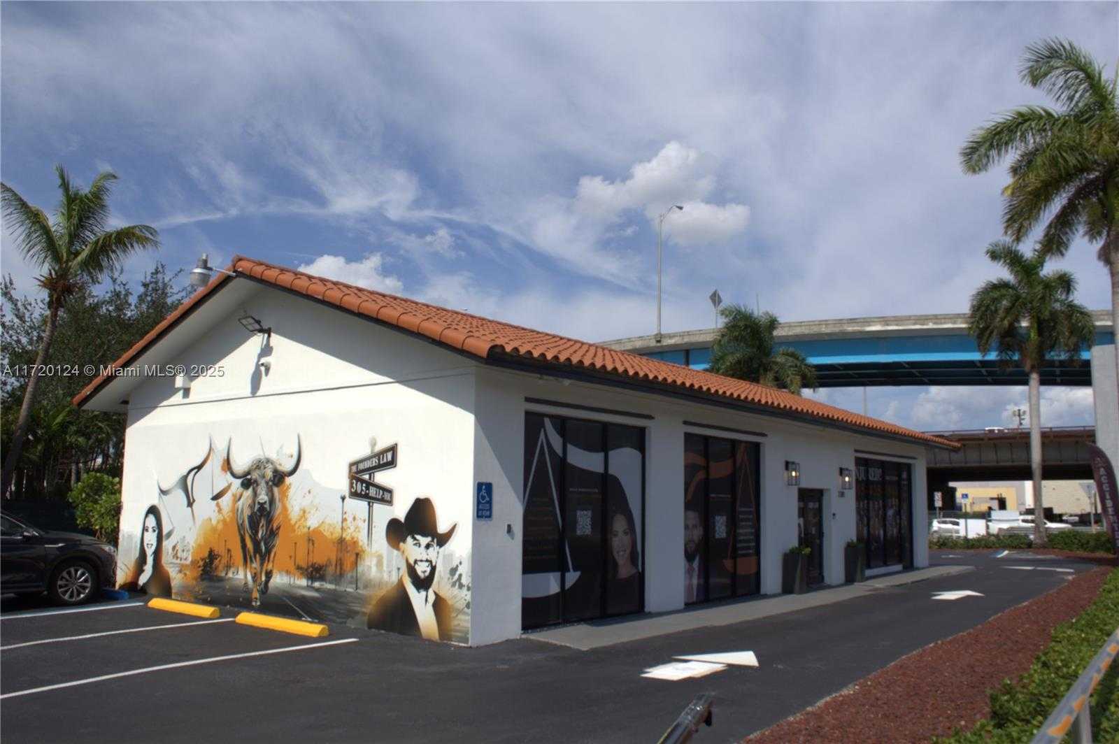 Small Image of 7701 NORTH WEST 103RD ST, Hialeah Gardens Number 13