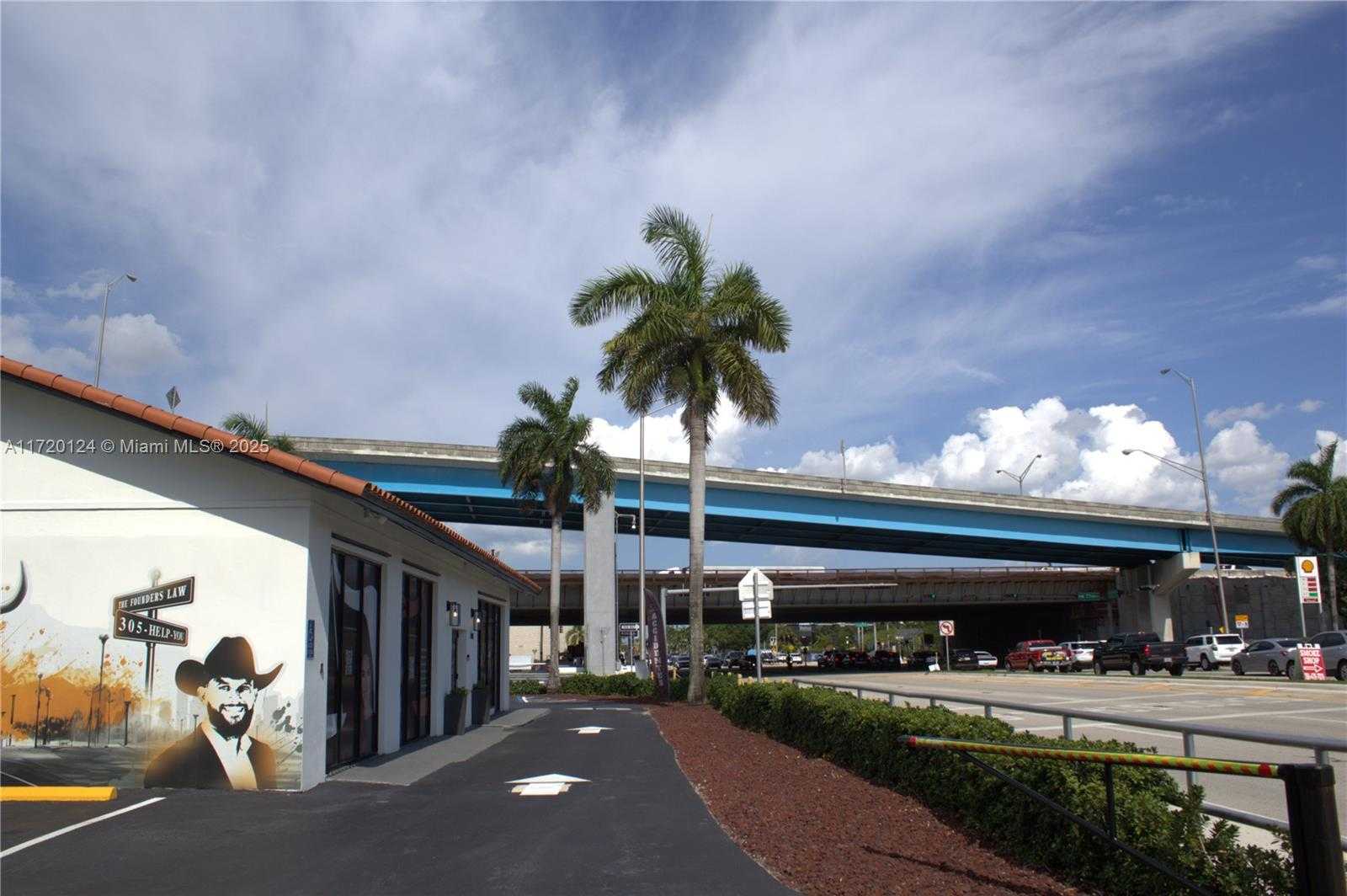 Small Image of 7701 NORTH WEST 103RD ST, Hialeah Gardens Number 15