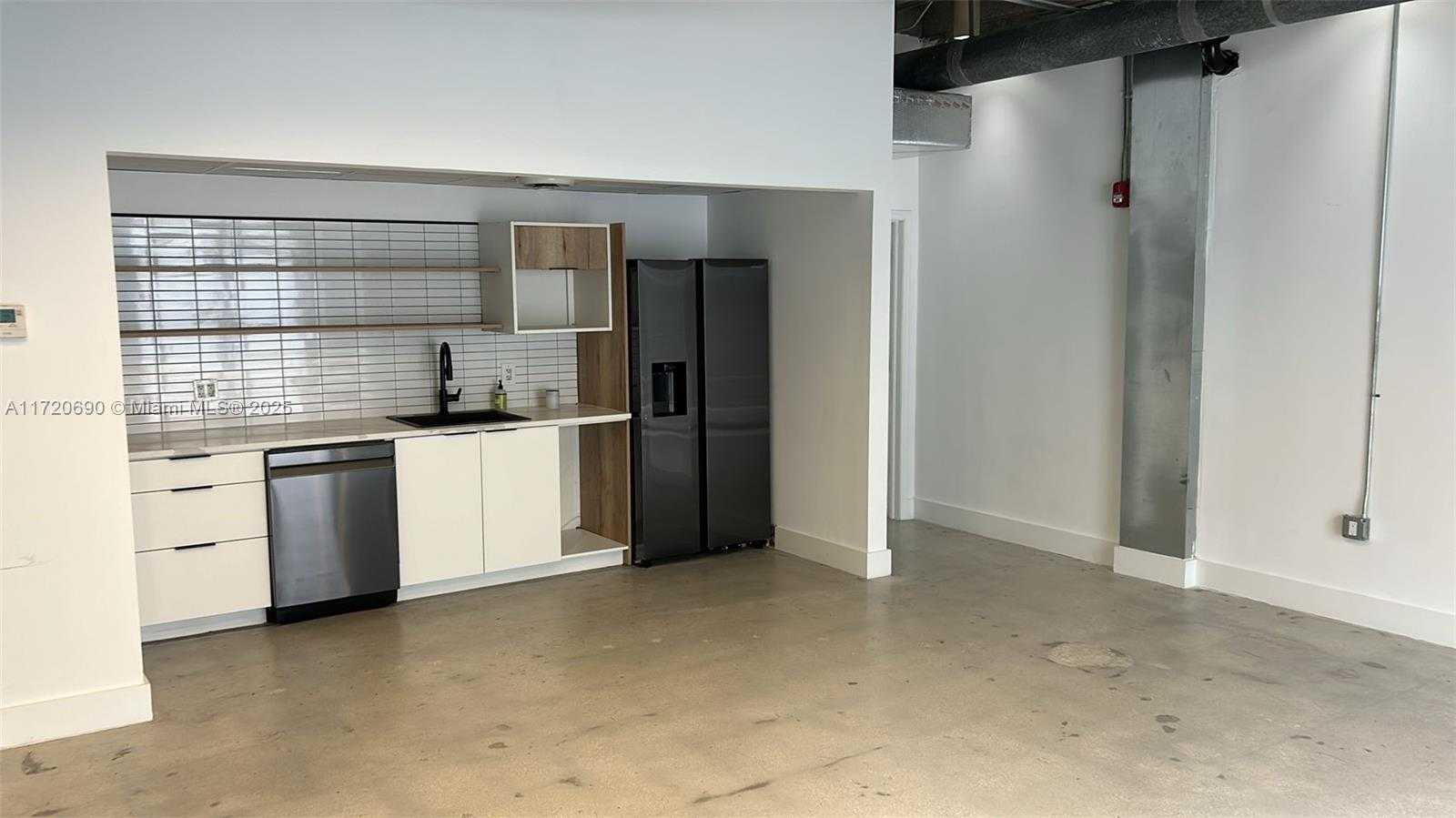 Small Image of 309 23RD ST #2-East, Miami Beach Number 2