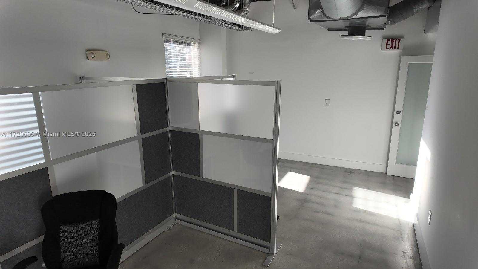 Small Image of 309 23RD ST #2-East, Miami Beach Number 4
