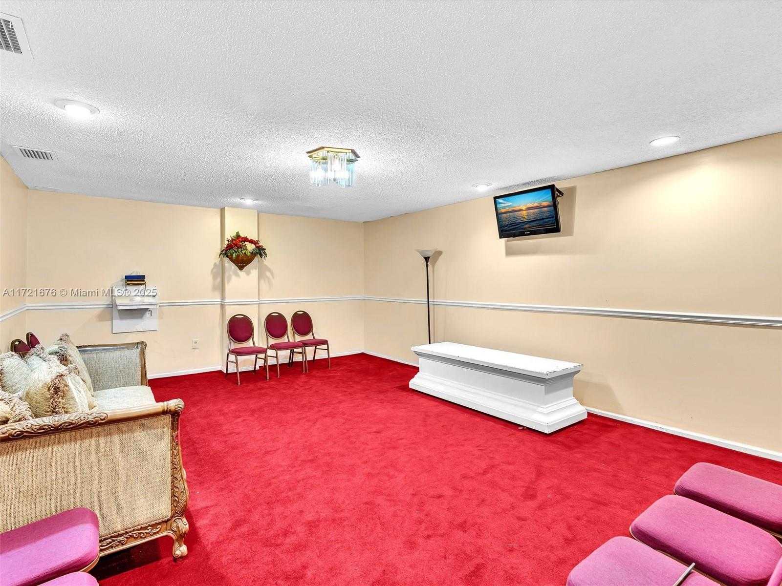 Small Image of 2321 NORTH WEST 62ND ST, Miami Number 6
