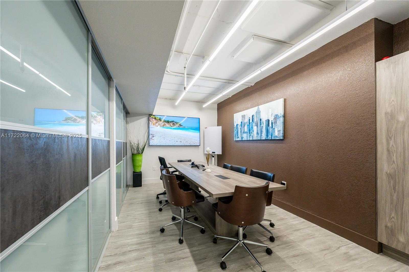 Small Image of 1832 SOUTH OCEAN DR #5-6, Hallandale Beach Number 24