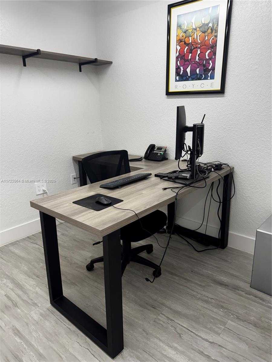 Small Image of 1832 SOUTH OCEAN DR #5-6, Hallandale Beach Number 4