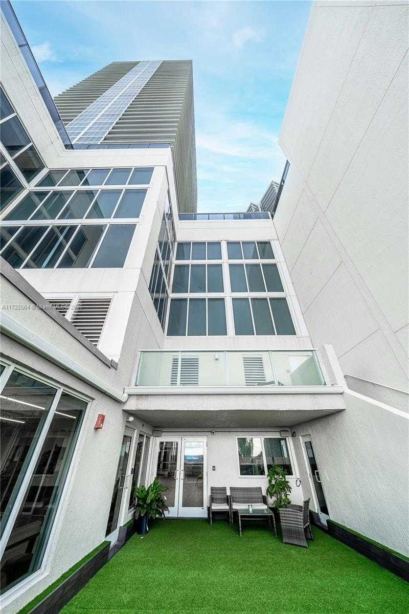 Small Image of 1832 SOUTH OCEAN DR #5-6, Hallandale Beach Number 9