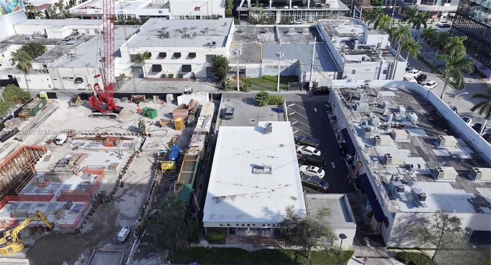 Small Image of 1661 WEST AVE, Miami Beach Number 6