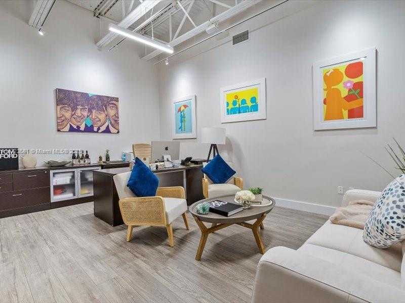 Small Image of 2404 HOLLYWOOD BLVD, Hollywood Number 24