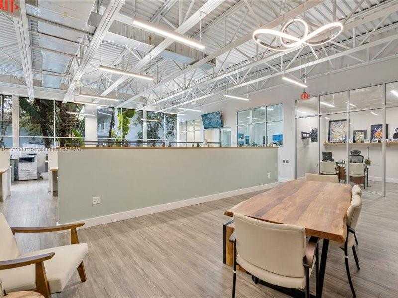 Small Image of 2404 HOLLYWOOD BLVD, Hollywood Number 30