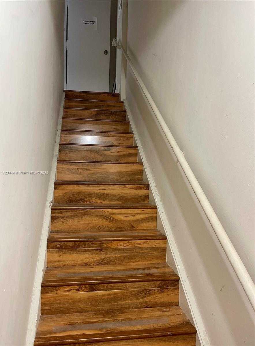 Small Image of 260 CRANDON BLVD #C41, Key Biscayne Number 5