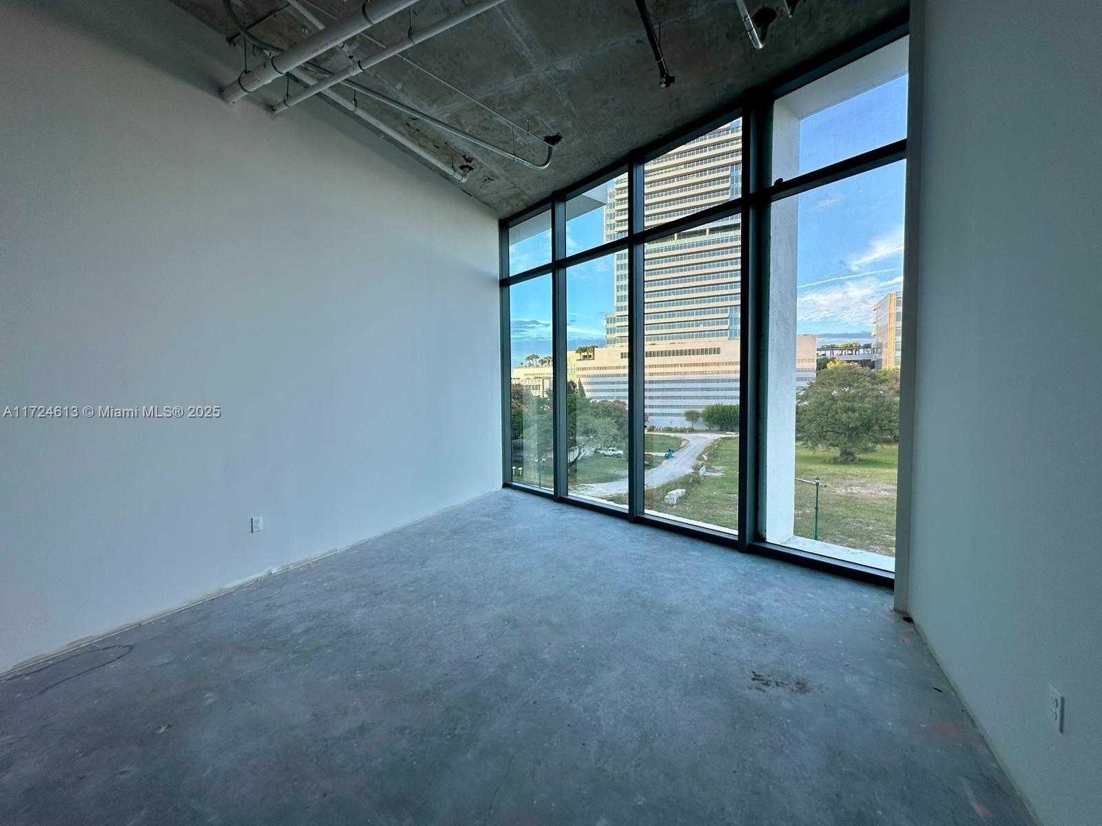 Small Image of 21290 BISCAYNE BLVD #302-303, Aventura Number 14