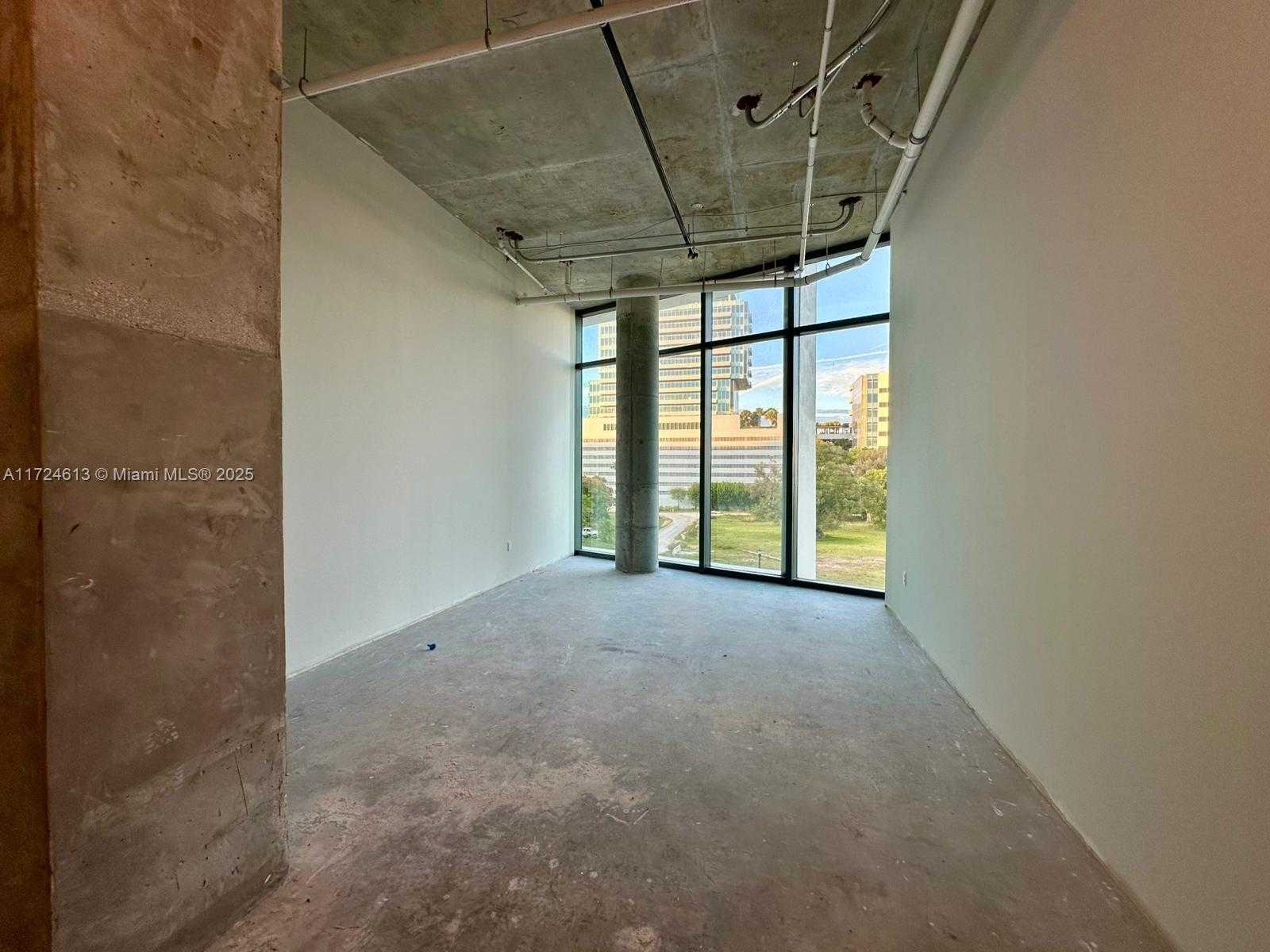 Small Image of 21290 BISCAYNE BLVD #302-303, Aventura Number 9