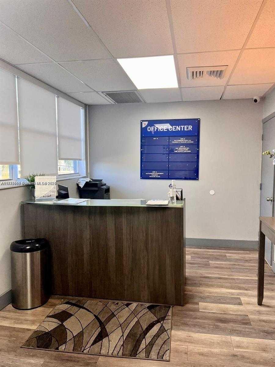 Small Image of 9101 WEST OKEECHOBEE RD #205, Hialeah Gardens Number 3