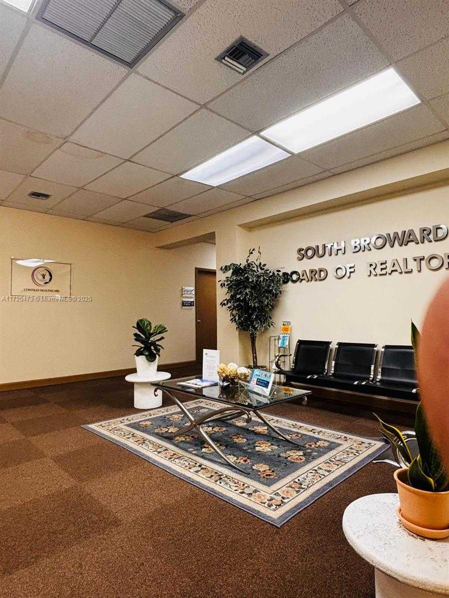 Small Image of 701 PROMENADE DR #suite 250, Pembroke Pines Number 12