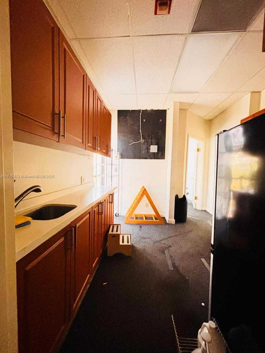 Small Image of 701 PROMENADE DR #suite 250, Pembroke Pines Number 25