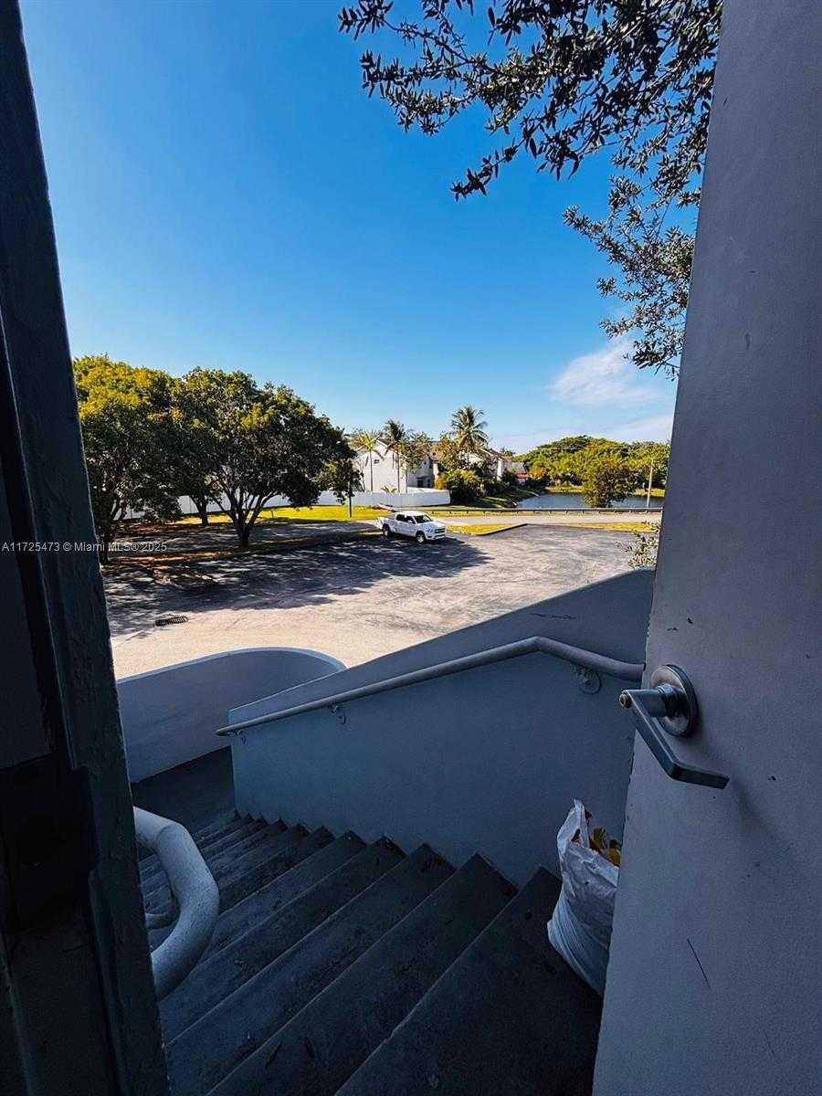 Small Image of 701 PROMENADE DR #suite 250, Pembroke Pines Number 26