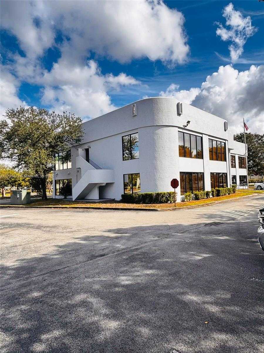 Small Image of 701 PROMENADE DR #suite 250, Pembroke Pines Number 5