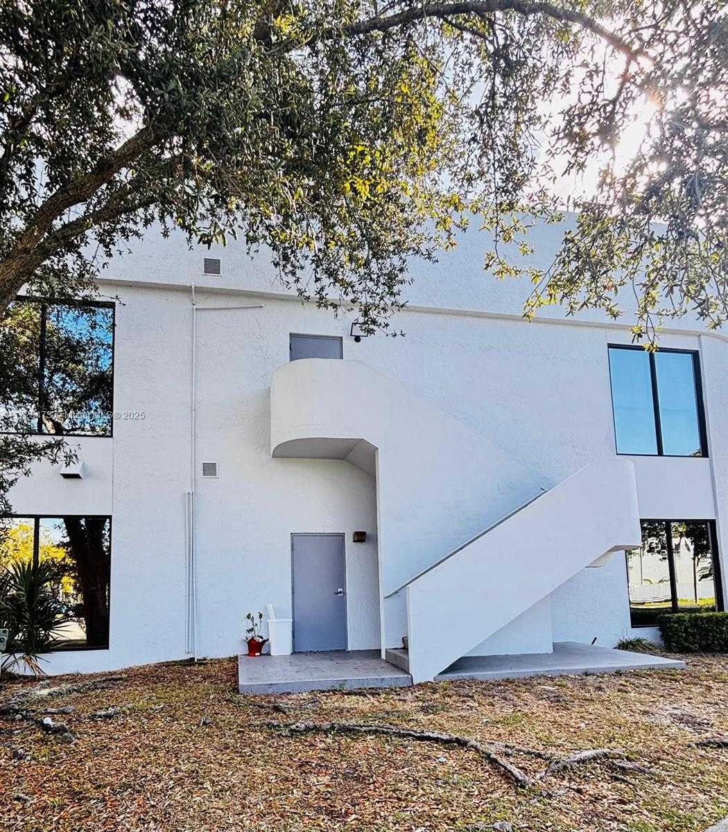 Small Image of 701 PROMENADE DR #suite 250, Pembroke Pines Number 8