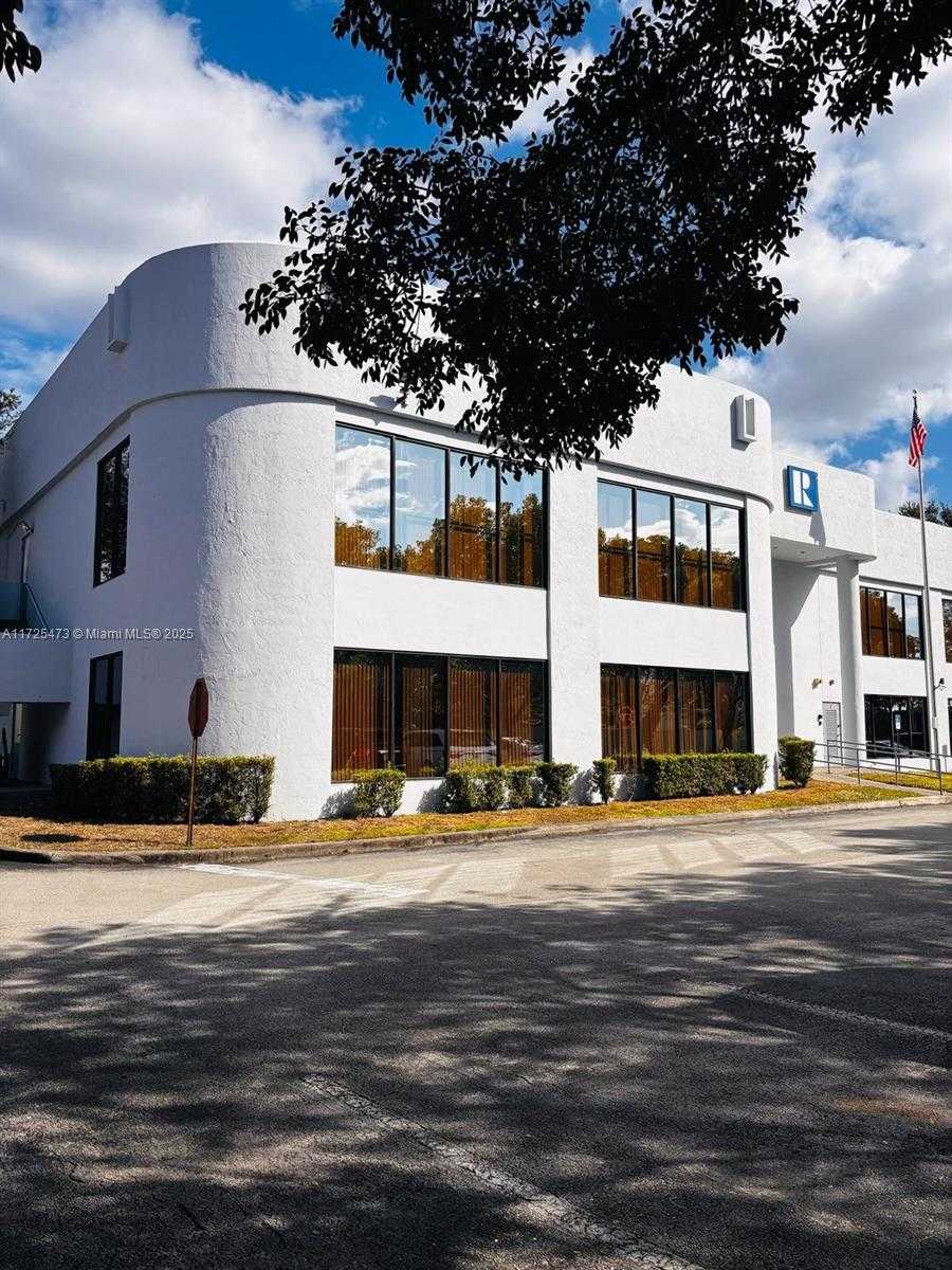 Small Image of 701 PROMENADE DR #suite 250, Pembroke Pines Number 9