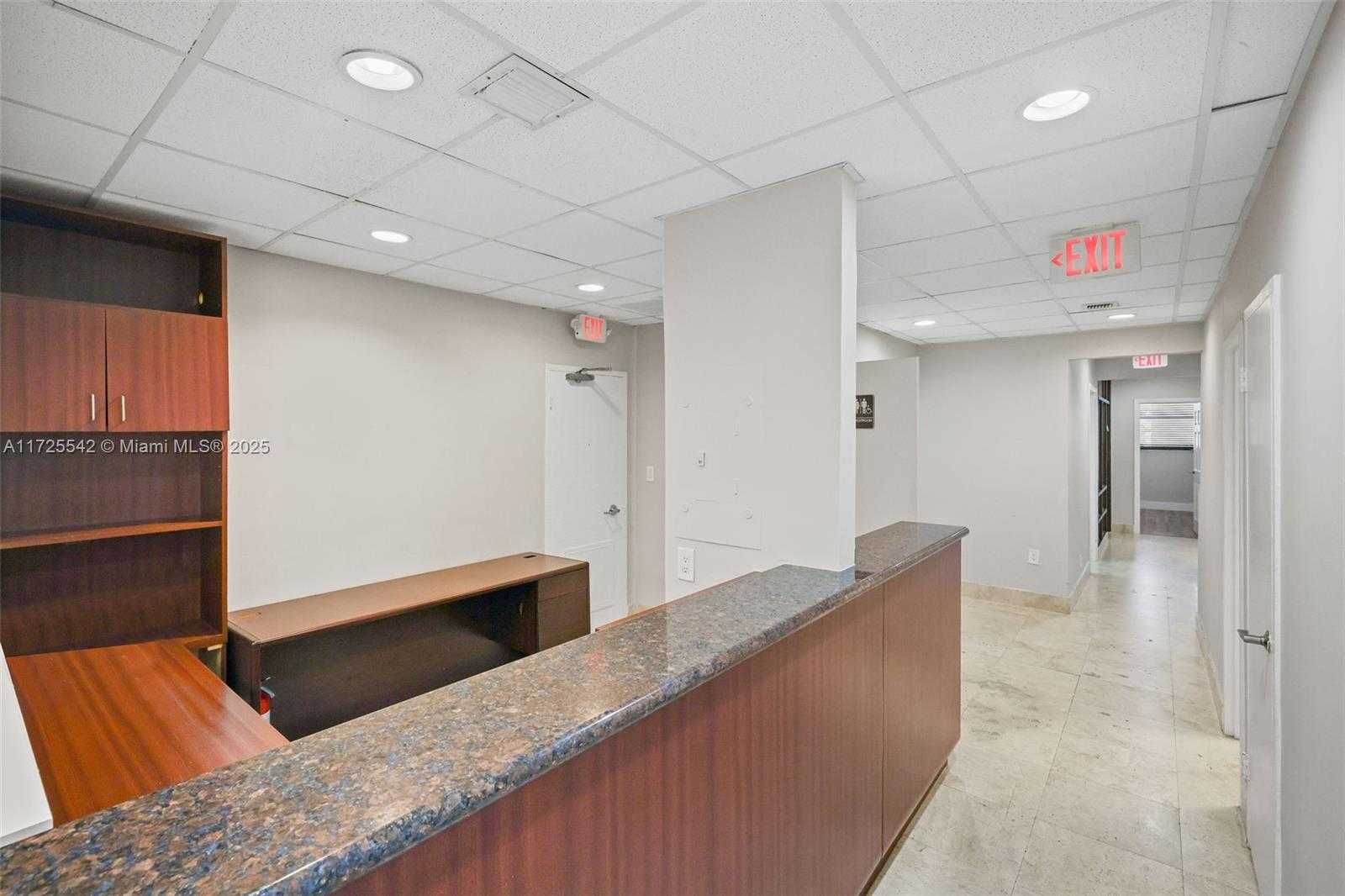 Small Image of 960 WEST 41ST ST, Miami Beach Number 11