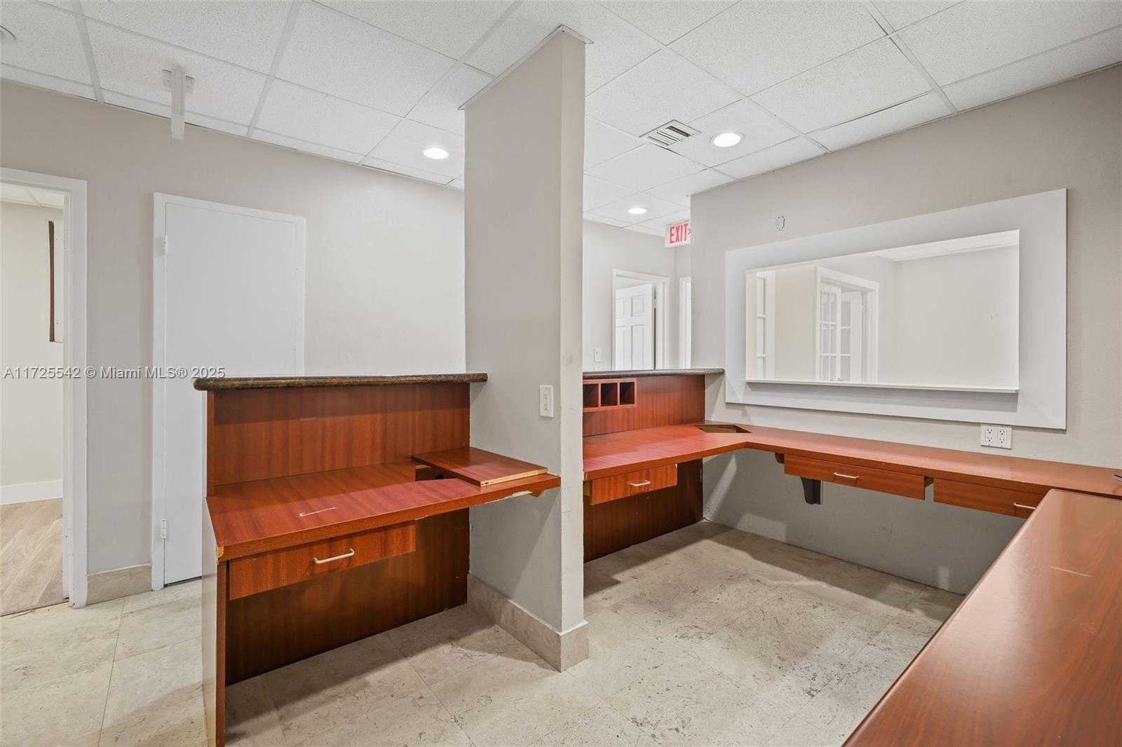 Small Image of 960 WEST 41ST ST, Miami Beach Number 24