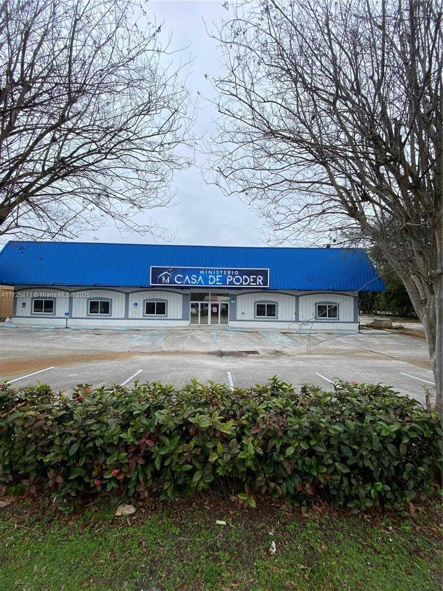 Small Image of 6950 STIRLING RD, Davie Number 22