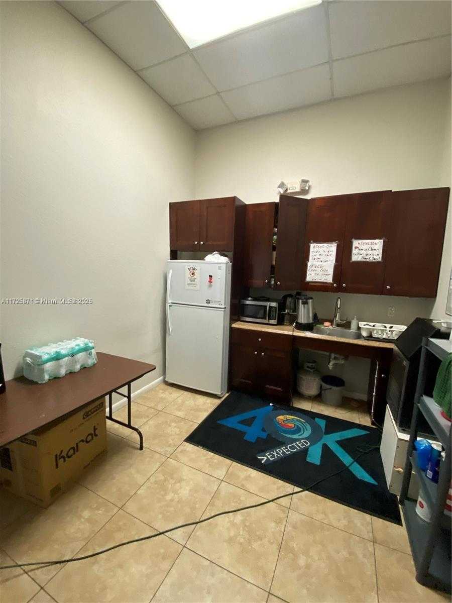 Small Image of 6950 STIRLING RD, Davie Number 6