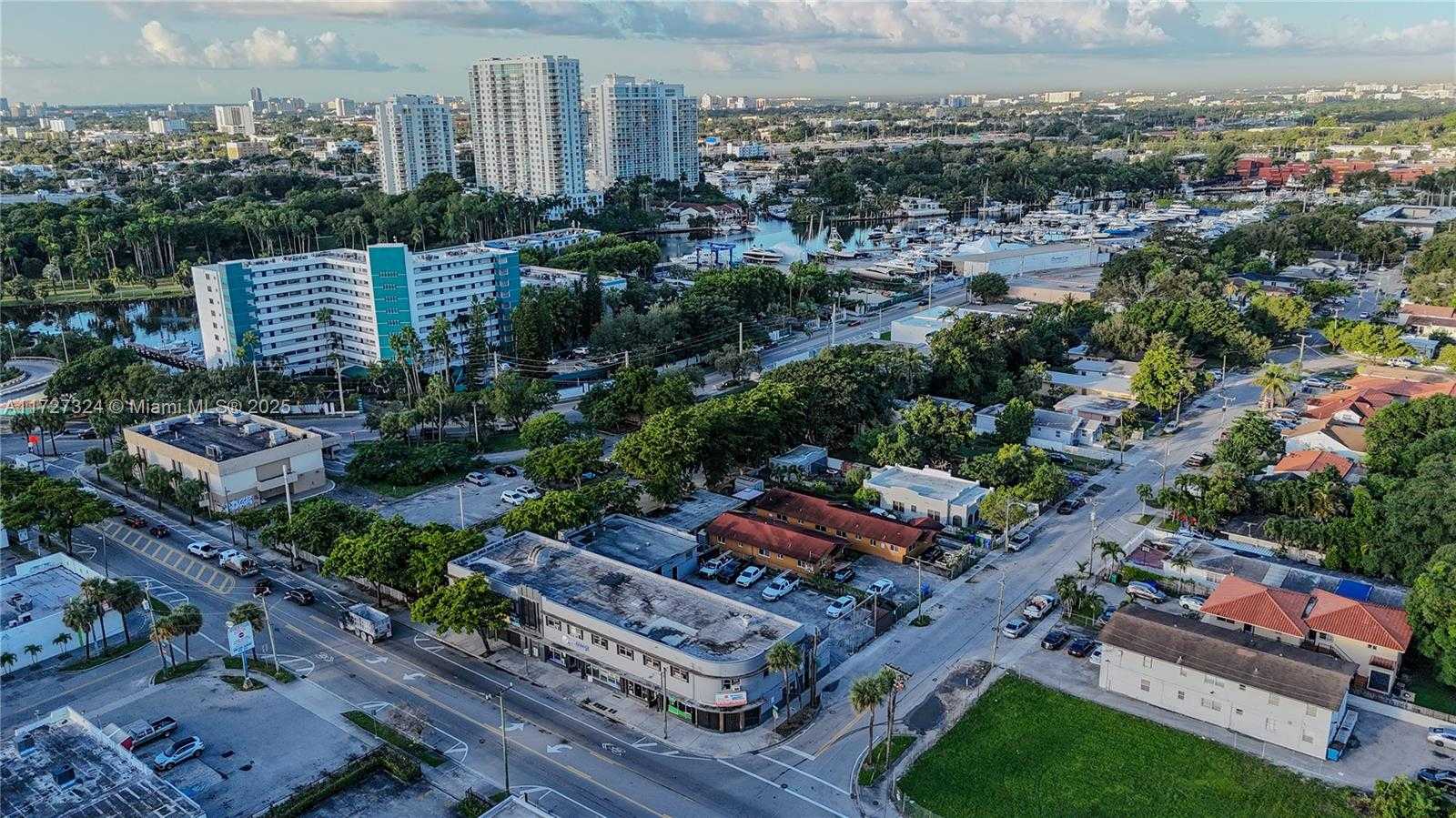 Small Image of 1450 NORTH WEST 17TH AVE, Miami Number 2