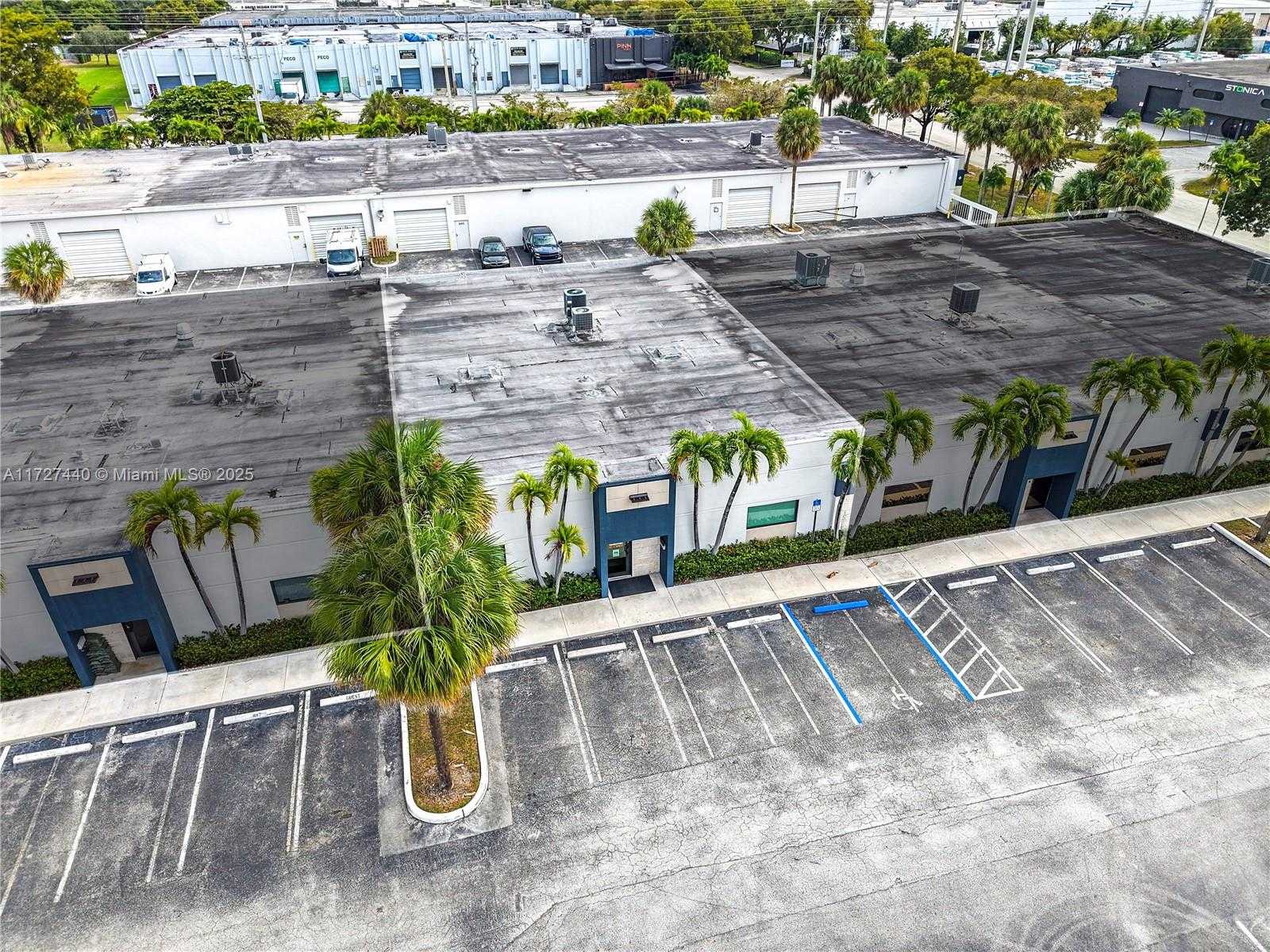 Small Image of 8115 NORTH WEST 33RD ST #8115, Doral Number 2