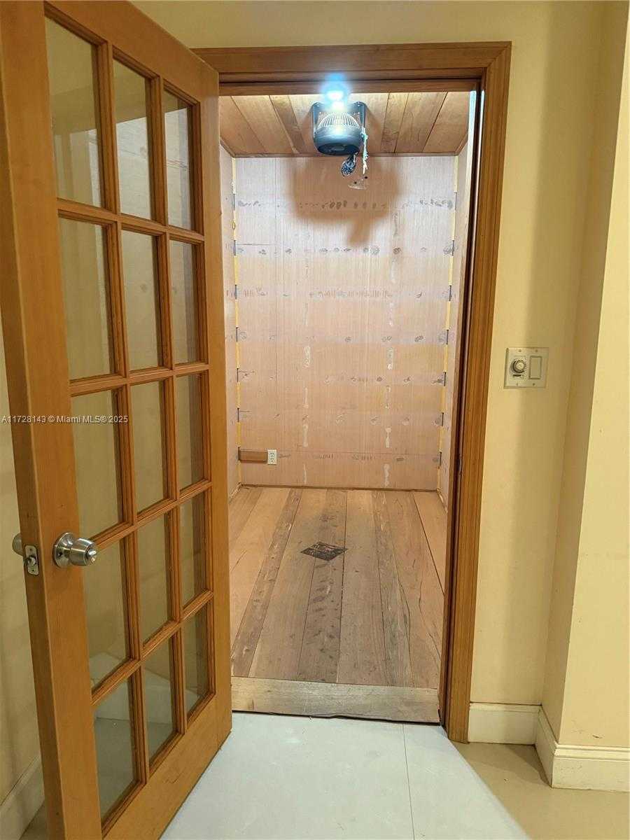 Small Image of 777 NORTH WEST 72ND AVE #2131, Miami Number 5