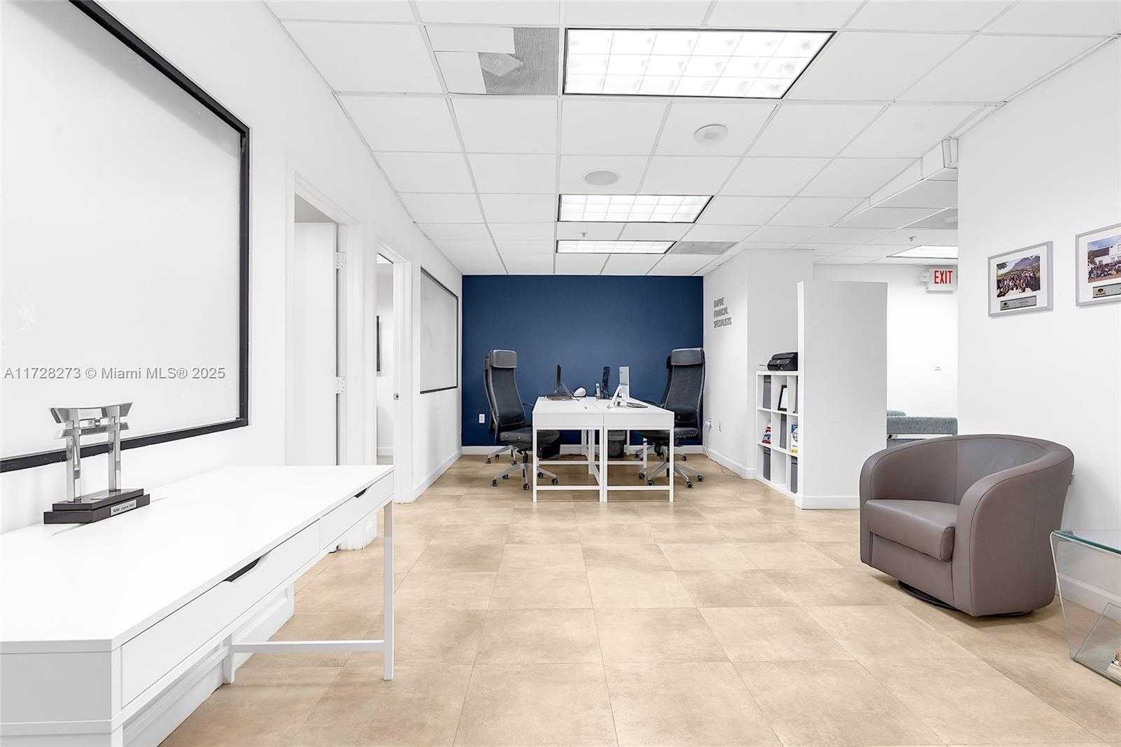 Small Image of 1110 BRICKELL AVE #806, Miami Number 10